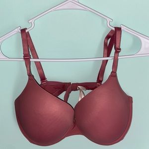 VS Pink Wear Everywhere push-up